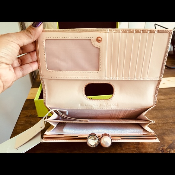 ❣️Ted Baker - Rose Gold Wallet - ❣️ - Picture 3 of 5